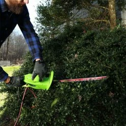 GreenWorks 22102 18-Inch 2.7-Amp Heavy Duty Corded Hedge Trimmer