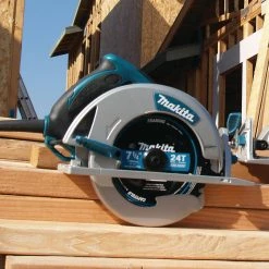 Tools & Equipment Makita 5007MGA 7-1/4 In Magnesium Circular Saw With LED Light And Electric Brake