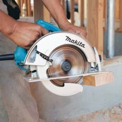 Makita 5007NK Powerful 15 Amp Motor 7-1/4-Inch Corded Circular Saw Tools & Equipment