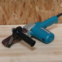 Makita 9031 1-1/8'' X 21'' Corded Belt Sander Variable Speed Tools & Equipment