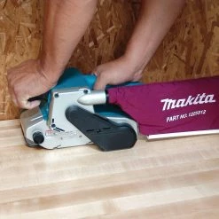 Makita 9903 3'' X 21'' 8.8 Amp Variable Speed Belt Sander W/ Dust Bag
