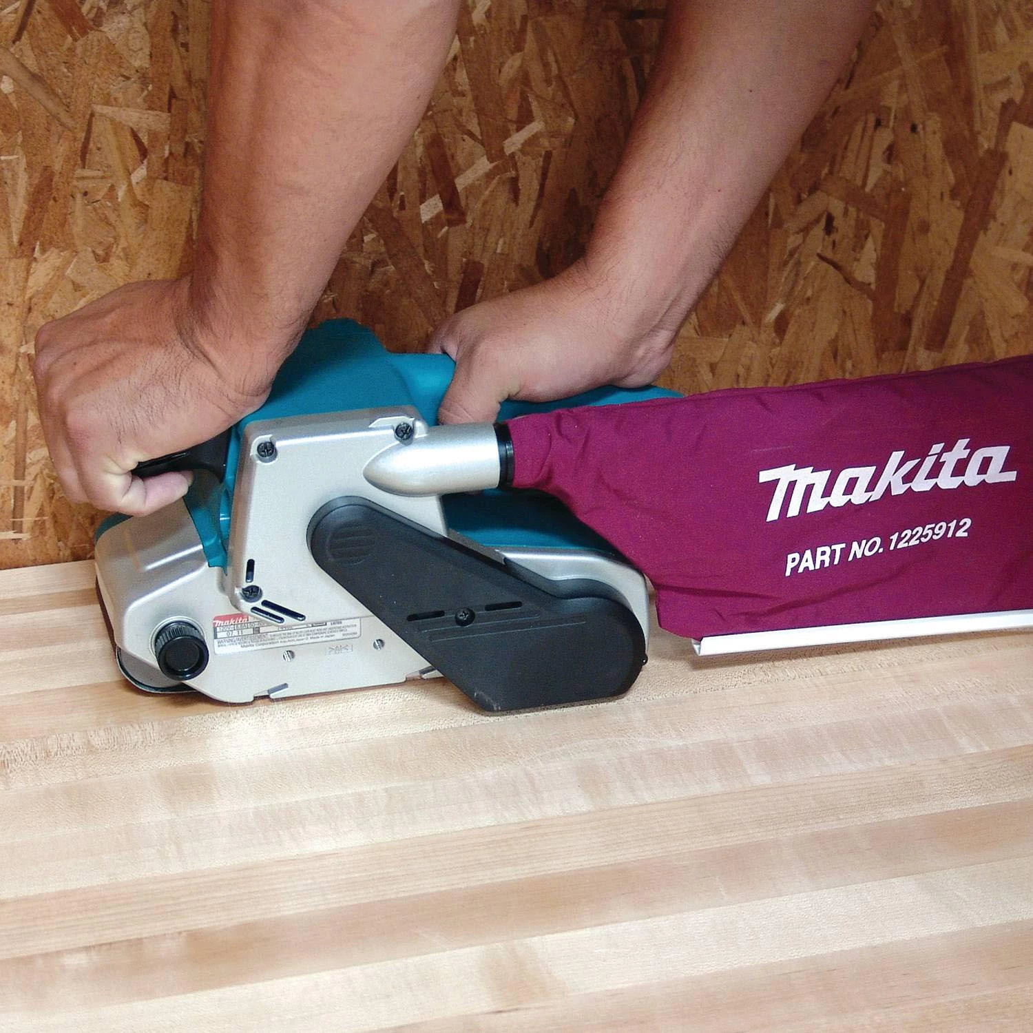 Makita 9903 3'' X 21'' 8.8 Amp Variable Speed Belt Sander W/ Dust Bag 4 Makita 9903 3'' X 21'' 8.8 Amp Variable Speed Belt Sander W/ Dust Bag