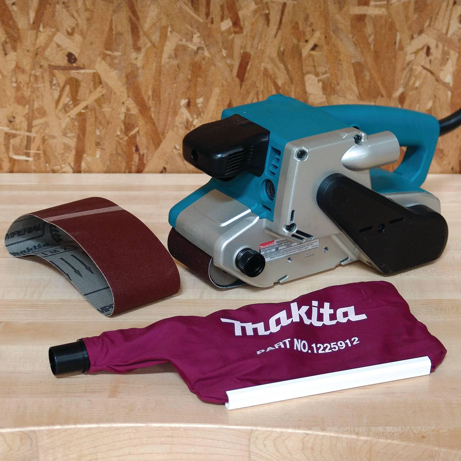 Makita 9903 3'' X 21'' 8.8 Amp Variable Speed Belt Sander W/ Dust Bag 6 Makita 9903 3'' X 21'' 8.8 Amp Variable Speed Belt Sander W/ Dust Bag
