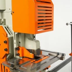 Tools & Equipment Baileigh 1007792 230V 220V 3PH 50 Ton 5 Station Ironworker W/ Welded Steel Plate