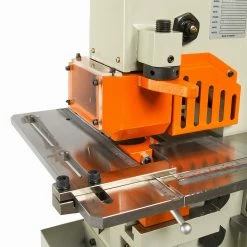 Tools & Equipment Baileigh 1007792 230V 220V 3PH 50 Ton 5 Station Ironworker W/ Welded Steel Plate