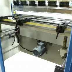 Tools & Equipment Baileigh 1020680 BP-3305CNC 33 Ton 63" 2 Axis CNC Press Brake