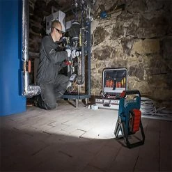 Bosch GLI18V-1900N 18V 1900 Lumens LED Floodlight - Bare Tool