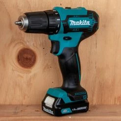 Makita CT232 12 Volt CXT 1.5Ah 2-Tool Lithium-Ion Drill And Driver Combo Kit
