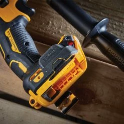 DeWALT DCD999B 20V MAX FLEXVOLT 1/2