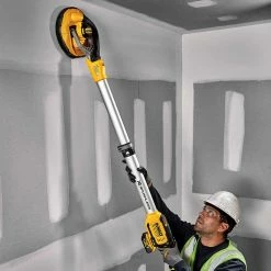 DeWALT DCE800P2 20V MAX 9