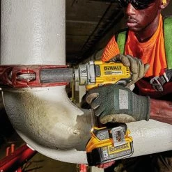 Tools & Equipment DeWALT DCF896P2 20V 1/2 Inch Pin Anvil Brushless Impact Wrench Kit