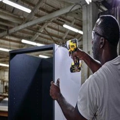 DeWALT DCK279C2 20V MAX ATOMIC Lithium-Ion Cordless Hammer Drill Combo Kit Tools & Equipment