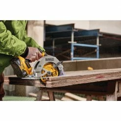 DeWALT DCS574B 20V MAX XR 7-1/4