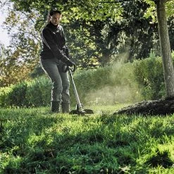 Lawn & Outdoor Power DeWALT DCST972B 60V MAX 17