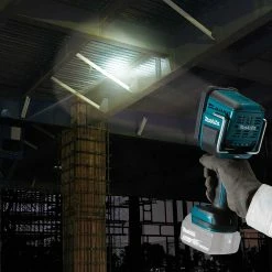 Tools & Equipment Makita DML812 18V LXT Li-Ion Cordless L.E.D. Flashlight/Spotlight -Bare Tool 20 Tools & Equipment Makita DML812 18V LXT Li-Ion Cordless L.E.D. Flashlight/Spotlight -Bare Tool