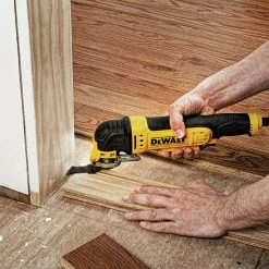 Tools & Equipment DeWALT DWE315K Oscillating Multi-Tool Saw 3.0 Amp 29 Piece Kit