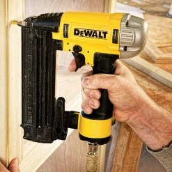 DeWALT DWFP12233 18 Guage Precision Point Brad Nailer 15 DeWALT DWFP12233 18 Guage Precision Point Brad Nailer