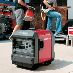 Honda EU3000IS 3,000 Watt Inverter Generator - Reconditioned Gasoline Generators