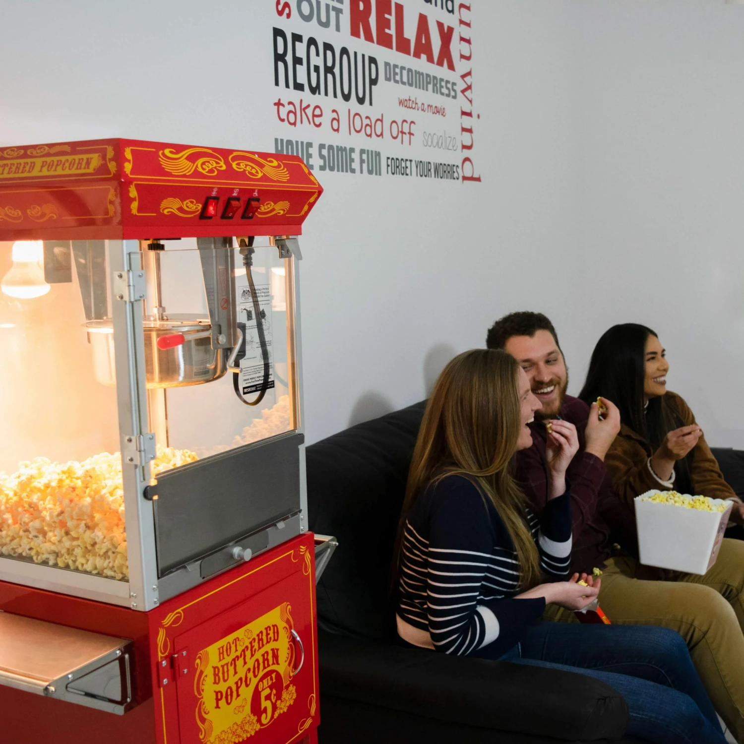 Home Goods FunTime FT862CRS 8oz Red Popcorn Popper Machine Maker Cart Vintage Style 11 Home Goods FunTime FT862CRS 8oz Red Popcorn Popper Machine Maker Cart Vintage Style