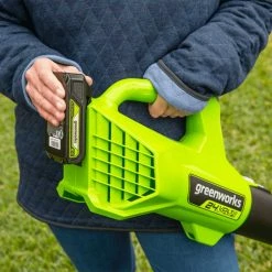 Lawn & Outdoor Power GreenWorks Commercial 24B315 24V 315 CFM Cordless Brushless Leaf Blower Kit 12 Lawn & Outdoor Power GreenWorks Commercial 24B315 24V 315 CFM Cordless Brushless Leaf Blower Kit