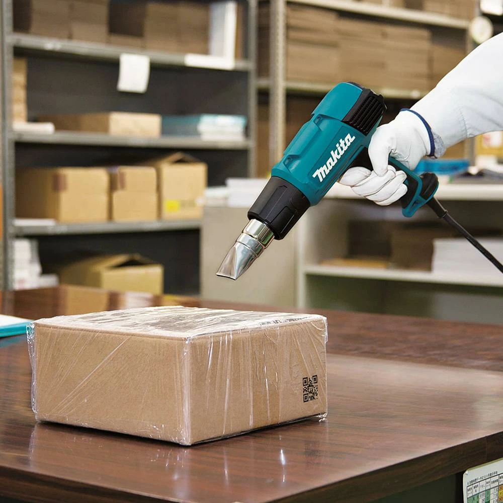 Makita HG6530VK 120 Volt LCD Digital Display Variable Temperature Heat Gun Kit Tools & Equipment 5 Makita HG6530VK 120 Volt LCD Digital Display Variable Temperature Heat Gun Kit Tools & Equipment