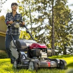 Honda HRX217VLA 21" 4-in-1 Versamow Self-Propelled Twin Blade Lawn Mower