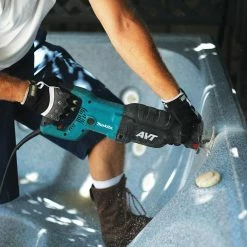 Makita JR3070CT 15-Amp 2,800 Spm Corded Anti-Vibration Reciprocating Saw Tools & Equipment