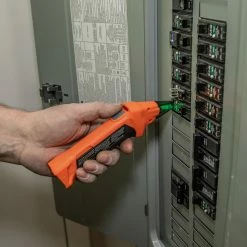 Klein ET310 90 - 120 Volt AC Circuit Breaker Finder W/ GFCI Outlet Tester
