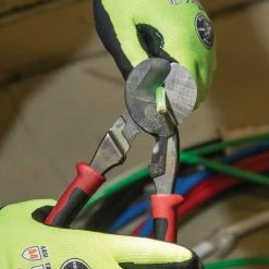 Klein J63225N Journeyman High Leverage Cable Cutter Tool W/ Stripping