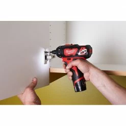 Milwaukee 2406-22 M12 12V 1/4-Inch Hex 2-Speed Screwdriver Kit