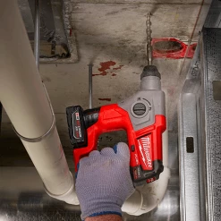 Milwaukee 2416-21XC M12 FUEL 12V 5/8-Inch 4.0Ah SDS-Plus Rotary Hammer Kit Tools & Equipment