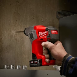 Milwaukee 2416-21XC M12 FUEL 12V 5/8-Inch 4.0Ah SDS-Plus Rotary Hammer Kit Tools & Equipment