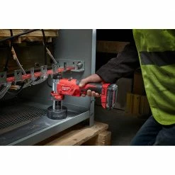 Milwaukee 2677-21 M18 18V FORCE LOGIC 6T Knockout Tool Kit W/ 1/2
