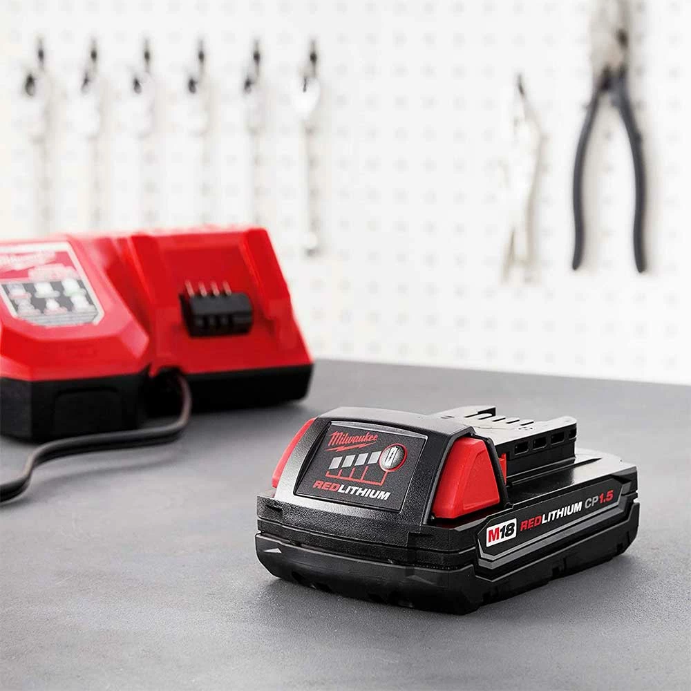 Milwaukee 2697-22CTP M18 18V Cordless Lithium-Ion 2-Tool Drill/Driver Combo Kit 8 Milwaukee 2697-22CTP M18 18V Cordless Lithium-Ion 2-Tool Drill/Driver Combo Kit