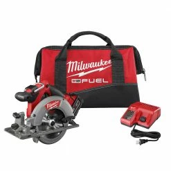 Milwaukee 2730-21 M18 FUEL 18V 6-1/2-Inch 5.0Ah Cordless Circular Saw Kit