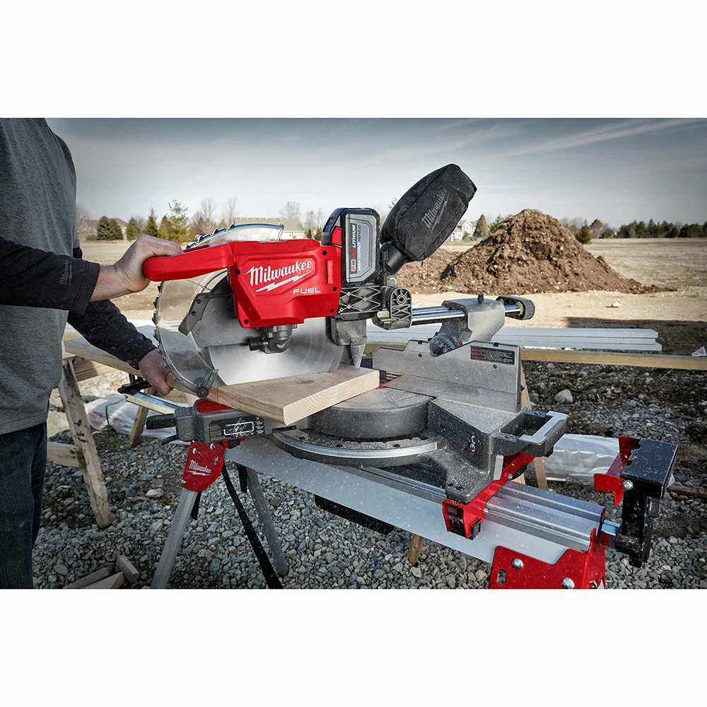 Saws Milwaukee 2739-21HD M18 FUEL 18V 12" Dual Bevel Sliding Compound Miter Saw Kit 13 Saws Milwaukee 2739-21HD M18 FUEL 18V 12" Dual Bevel Sliding Compound Miter Saw Kit