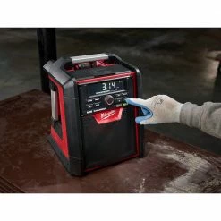 Milwaukee 2792-20 M18 18V Jobsite Bluetooth Radio/Charger - Bare Tool Tools & Equipment