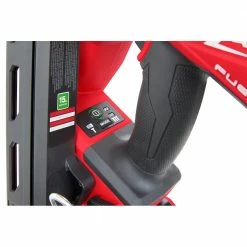 Milwaukee 2839-20 M18 FUEL Ergonomic Cordless 15 Gauge Finish Nailer - Bare Tool