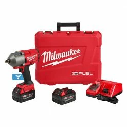 Milwaukee 2862-22 M18 FUEL 18V 1/2-Inch Pin Detent High Torque Impact Wrench Kit