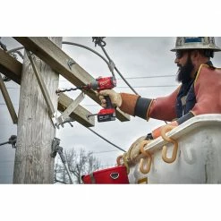 Milwaukee 2865-20 M18 FUEL 18 Volt 7/16 Inch Hex Utility Impact Wrench-Bare Tool