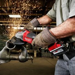 Milwaukee 2980-20 M18 FUEL 18V 6 Inch Paddle Switch Grinder, Bare Tool