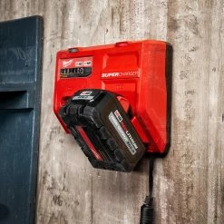 Milwaukee 48-59-1811 M12/M18 Durable Dual Battery Super Charger