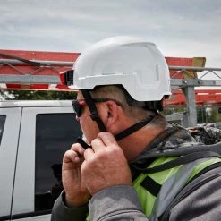 Milwaukee 48-73-1301 White Vented Class E Type 2 Safety Helmet W/ BOLT Tools & Equipment