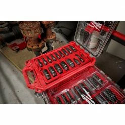 Milwaukee 49-66-6800 SHOCKWAVE 3/8” Impact Duty Socket SAE PACKOUT Set - 17 PC
