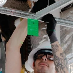 Makita SK105GDNAX 12 Volt Max 2.0 Ah CXT Cordless Green Beam Laser Kit Tools & Equipment