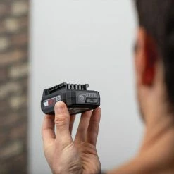 Skil BY500101 12V PWRCore Lithium 2.0Ah Battery With PWRAssist Mobile Charging Tools & Equipment