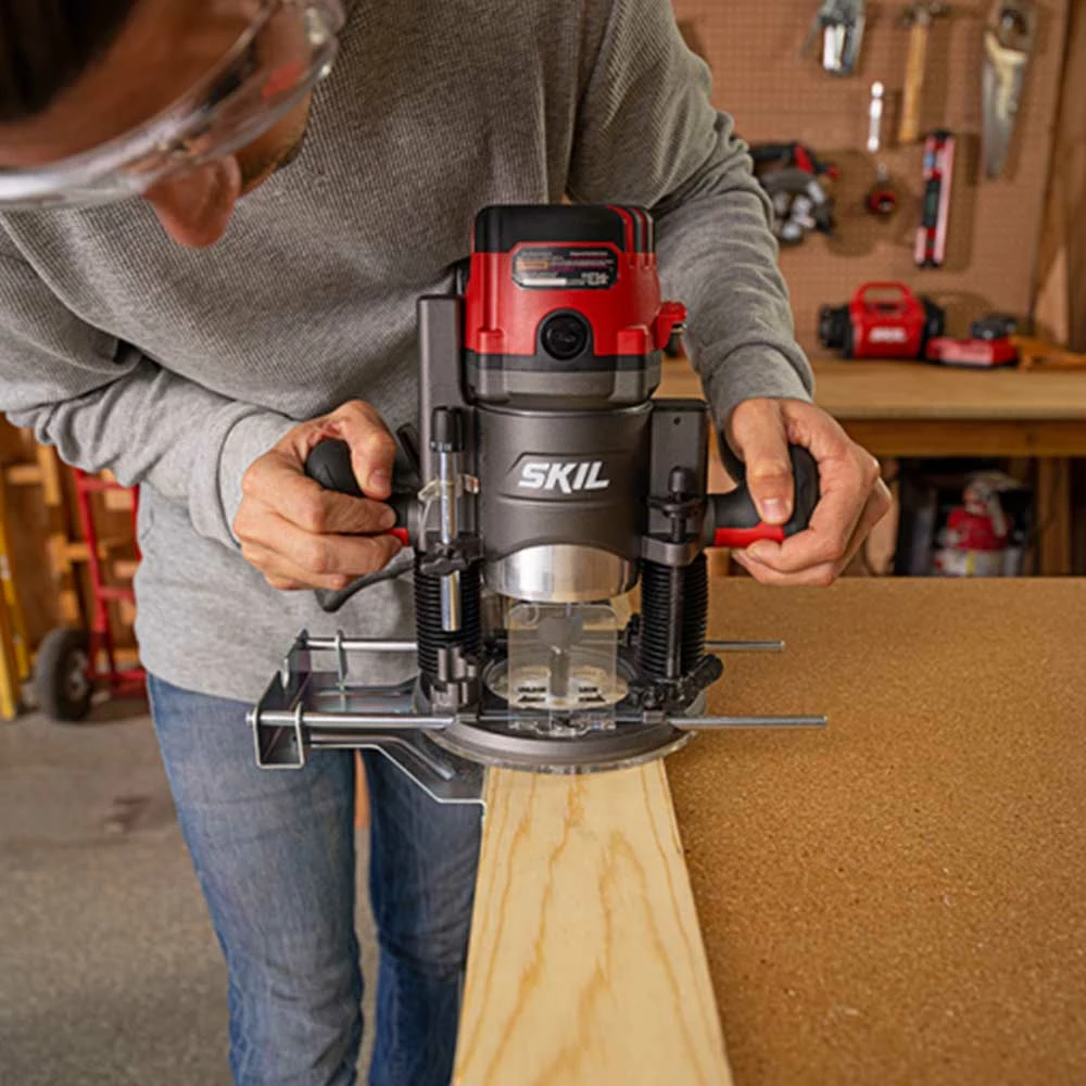 Skil RT1322-00 14 Amp Speed Control Plunge Fixed Base Digital Corded Router Tools & Equipment 10 Skil RT1322-00 14 Amp Speed Control Plunge Fixed Base Digital Corded Router Tools & Equipment