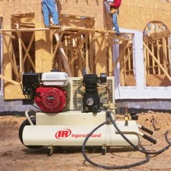 Ingersoll-Rand SS3J55GH-WB 5.5 Hp Gas Engine 8-Gal Twin Tank Wheelbarrow Tools & Equipment