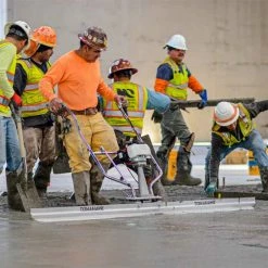 Tools & Equipment Tomahawk Power TVSA-H+TSB6-P 1.8 HP GX35 Honda Powered 6 Foot Blade Screed Tool