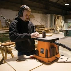 Triton TSPS450 450W / 3.5 Amps Oscillating Spindle Sander